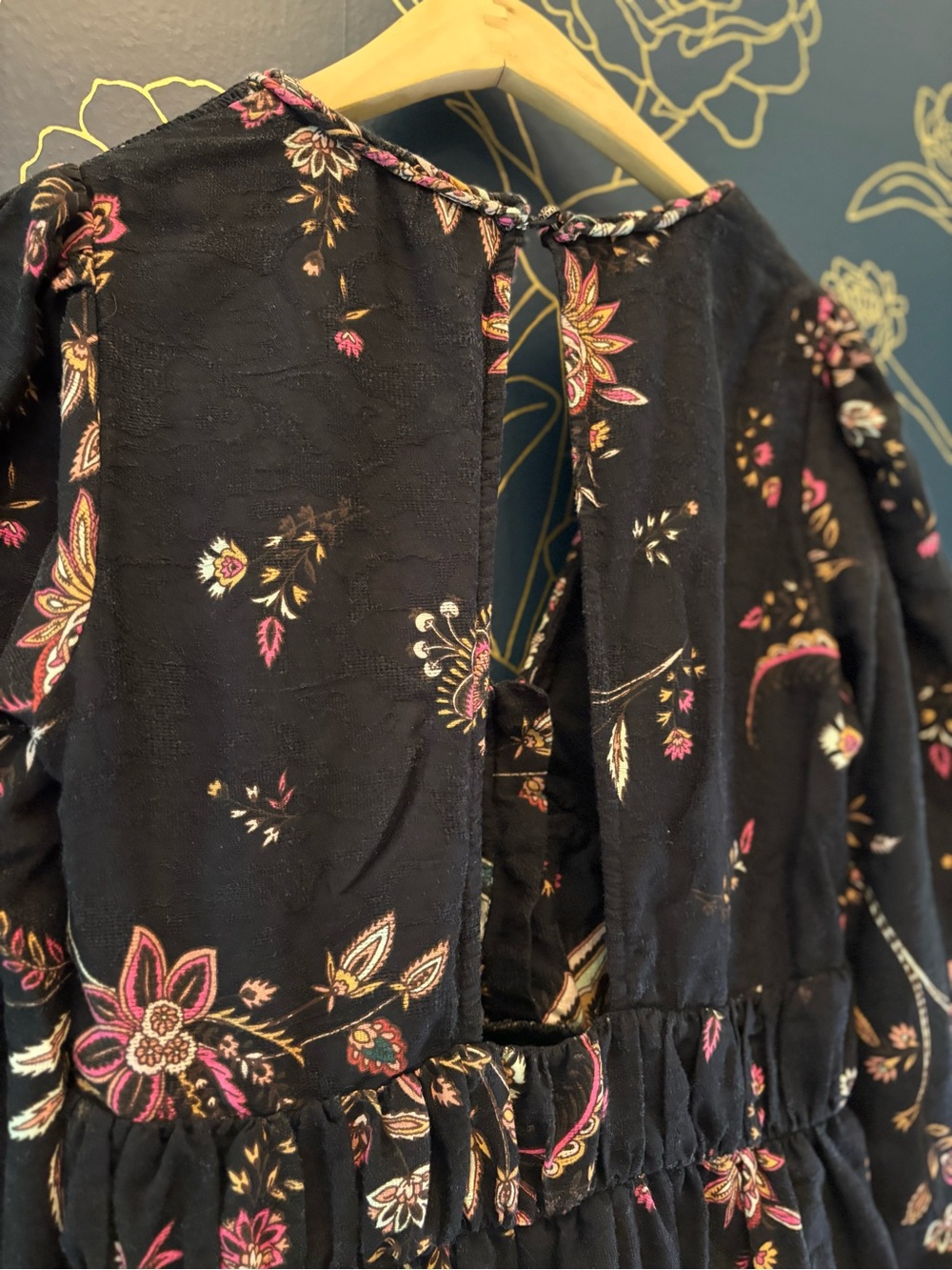 by ANTHROPOLOGIE paisley maxi dress OPEN BACK black PRINT long sleeve size 8 - Picture 7 of 11